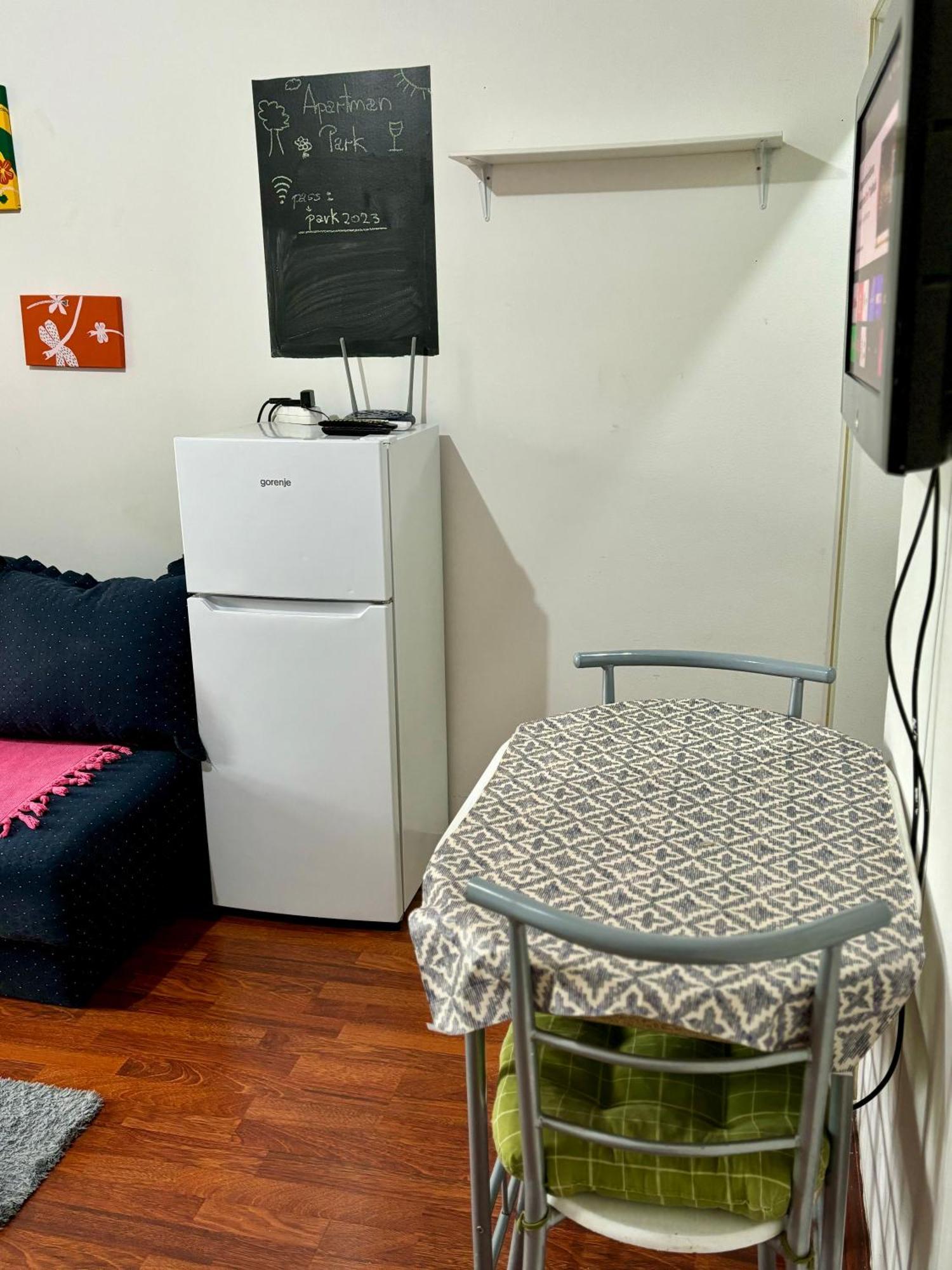 Apartman Park, Tc Stadion Vozdovac Apartment Белград Екстериор снимка